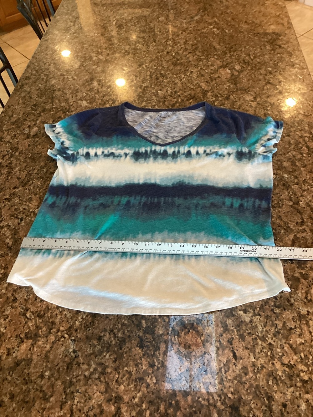Women's Tie-Dye Short Sleeve Tee in Blue & Teal Size Extra Large